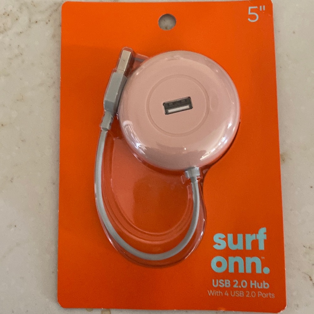 USB Hub with 4 USB 2.0 Ports Brand New in Package